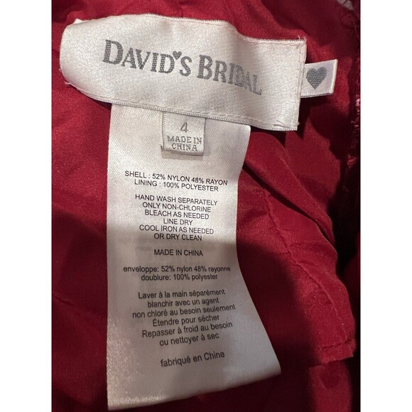 David’s bridal Long fitted red lace gown dress size 4 - Picture 7 of 8
